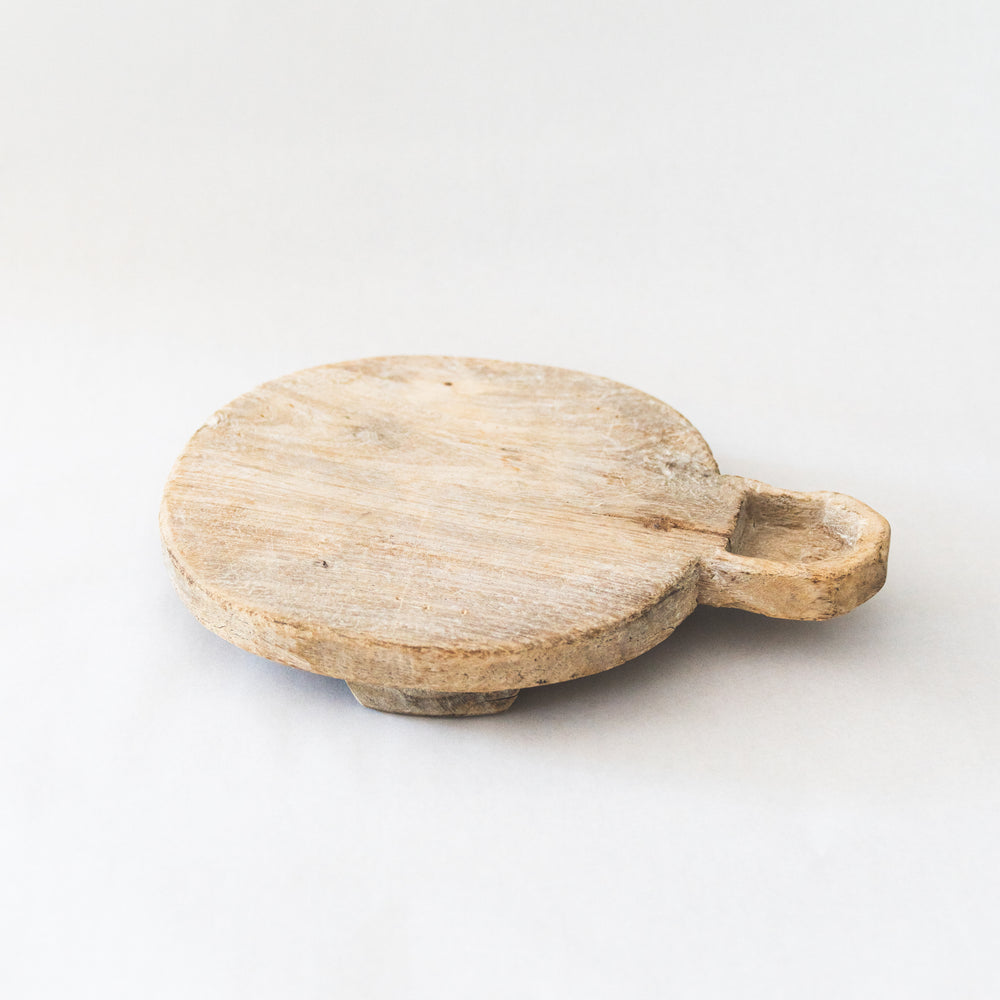 Antique Wood Riser – Sandstone and Sage