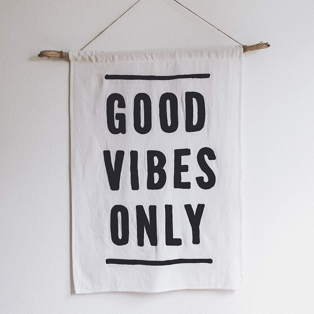 
                  
                    Good Vibes Only Banner
                  
                